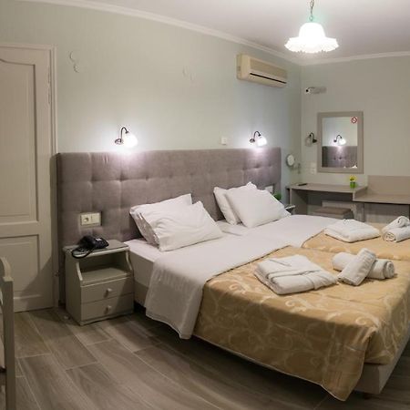 Aklidi Hotel Mytilene Bagian luar foto
